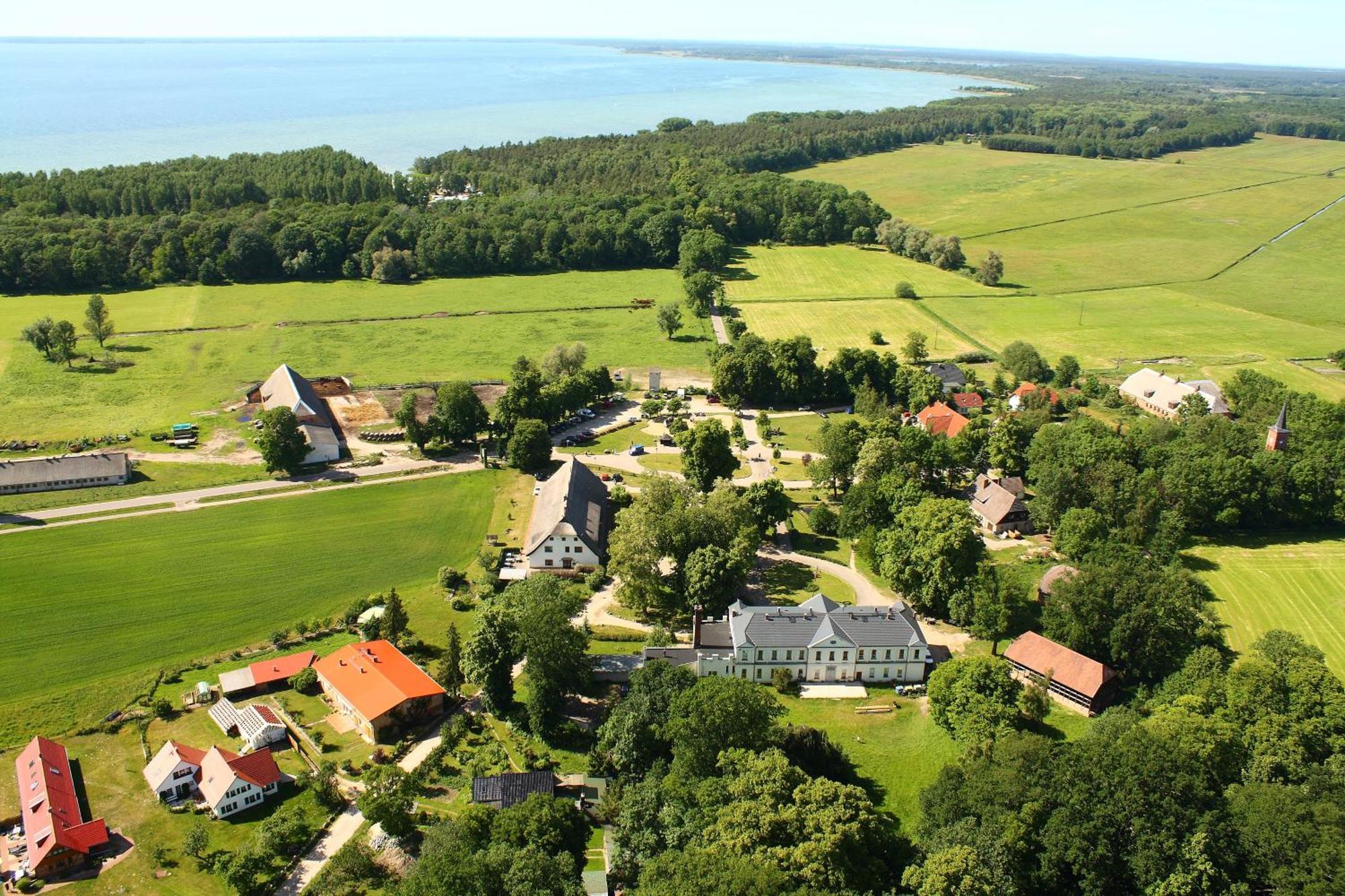 Hotel Residenz Am Ostufer Boek Zewnętrze zdjęcie